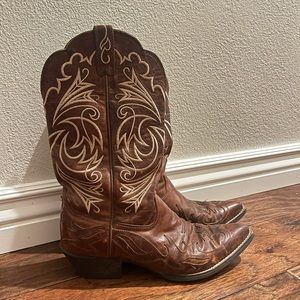 Ariat Cowboy Boots